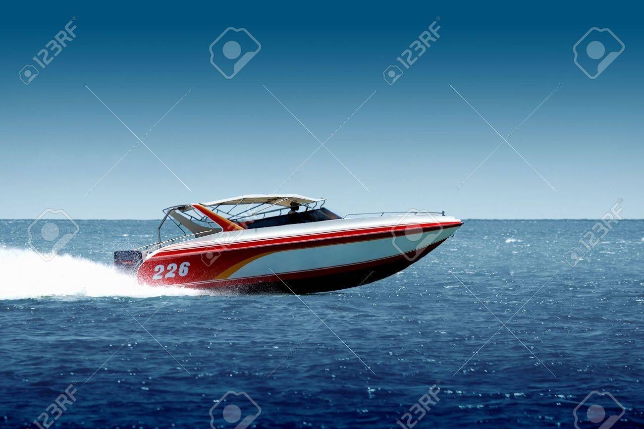 Speedboat 4.8m com Motor